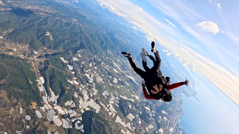 skydiving antalya